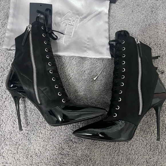 Giuseppe Zanotti stiletto lace up boots - Picture 4 of 11